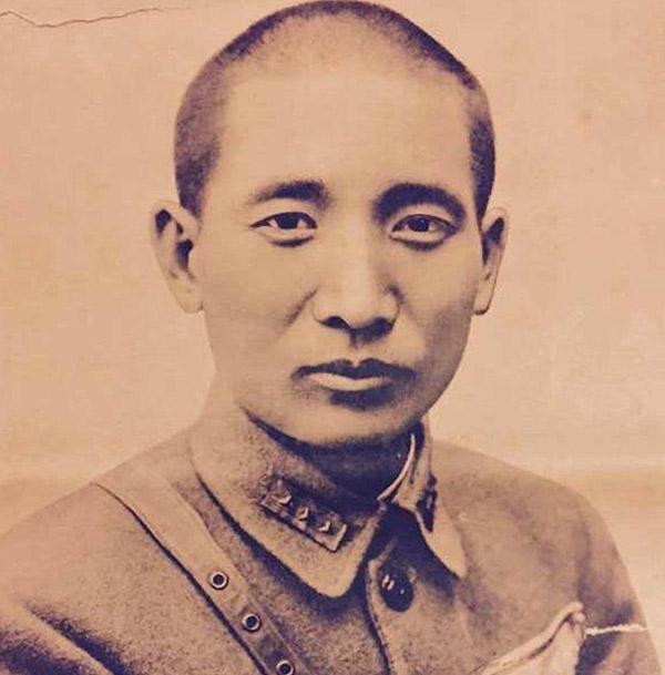 历史张治中文白简介 文白将军结局  1