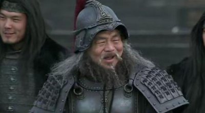 ​董卓权利滔天的时候为什么不废掉汉献帝，自己当皇帝呢？
