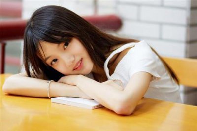 ​情侣甜蜜签名简短 此生遇见你 足矣