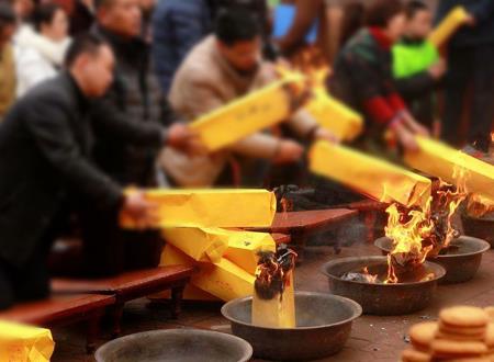 犯太岁如何化解