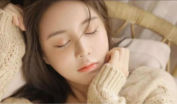 第一次约会后多久联系？初次约会后如何发展