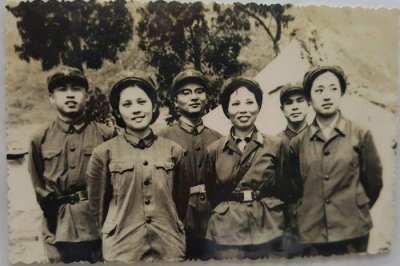 ​中越战争传奇人物: 曾是一级英雄, 回国被关押一年, 如今租不起房