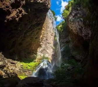 ​闽清周边文化：永泰百漈沟，永泰云顶，晋安区皇帝洞，永泰赤壁