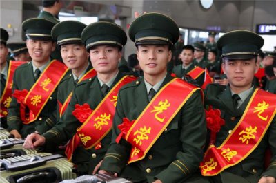 ​有证就好使！全国这些地方军人免费乘坐地铁和公交