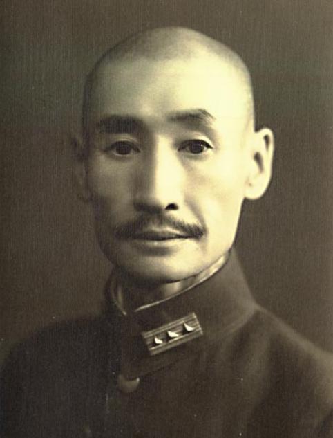 抗日战争初期，为何马占山将军选择了“投降”，有哪些原因