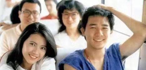 蓝洁瑛的悲惨人生：3次雪藏，遭大佬性侵逼疯，死后墓地被毁