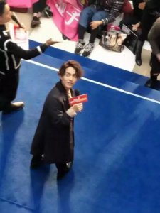 ​林宥嘉脸比腿长、黄晓明165，这些男星的真实身高终于瞒不住了