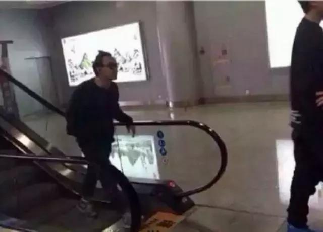 林宥嘉脸比腿长、黄晓明165，这些男星的真实身高终于瞒不住了