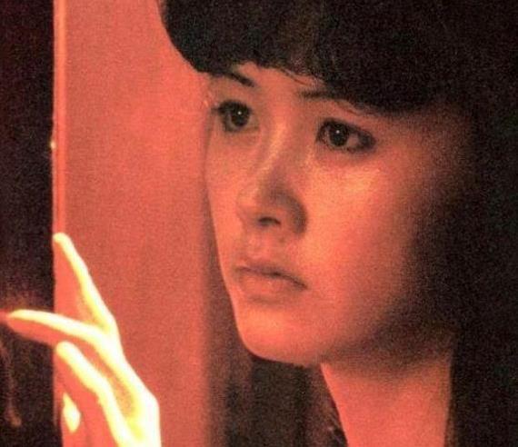 她曾撑起了华语乐坛半边天
