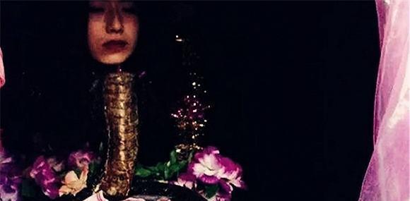 小时候我们看到的“花瓶女孩、人头蛇身”, 被骗多年才知道真相