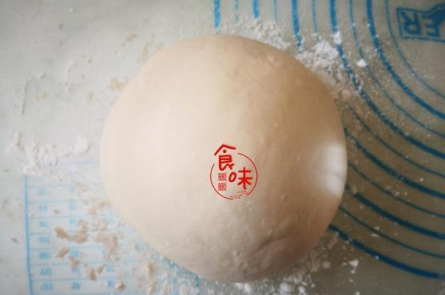 做起来非常简单的千层发面饼，折一折，擀一擀，全家都爱吃