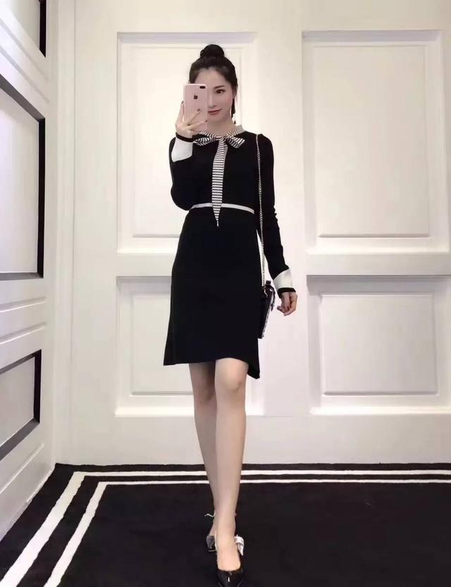克罗心只用一条休闲裙，就打败了chanel连衣裙，淑女范不难
