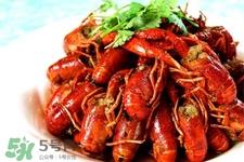 小龙虾头部的黄能吃吗？小龙虾的虾黄能吃吗？