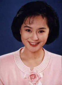 ​从鞠萍姐姐到“鞠萍奶奶”，兢兢业业35年，却被讽刺是个农村大娘