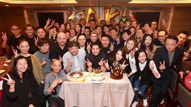 天王郭富城庆53岁生日，方媛现身女主气场强大，网友：老当益壮