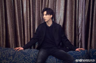 ​摩登兄弟刘宇宁新歌  摩登兄弟刘宇宁个人第三首单曲《乞丐》正式上线