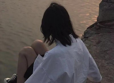 ​女生很漂亮但特别低调（但很低调的宝藏姐姐）