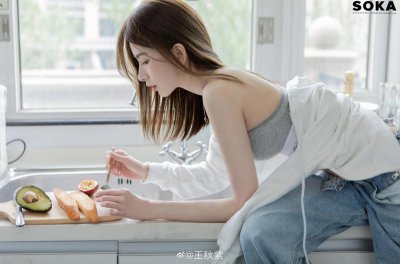 ​女人喜欢吃男人口水吗 吃男人口水好处是你会吃吗