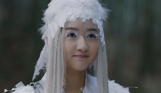 她演技力压80后花旦，因饰演郑爽的情敌而走红，角色鲜明又抢镜！