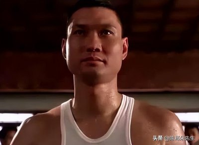 ​周比利谈李连杰，我戴墨镜和李连杰对视了2秒，就知道他不简单
