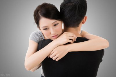 ​女生不开心了，应该怎么哄