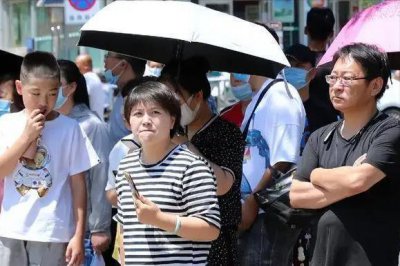​浙江考生林欢，提前20分钟交卷，称高考太简单，最终得了多少分？