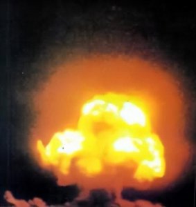 ​7.16「历史上的今天」