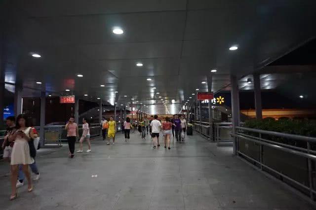 这座800年的棠下村，是无数年轻人踏足广州的第一个“家”！