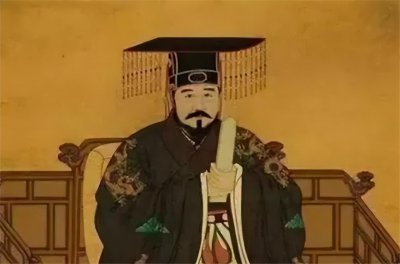 ​为什么都说西汉王莽是个穿越者？