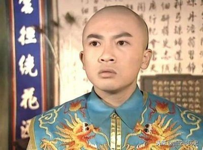 ​他就是历史上真实的永琪，曾经救过乾隆的命，26岁就英年早逝