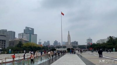 ​一座纪念英雄城市历史的广场-南昌八一广场