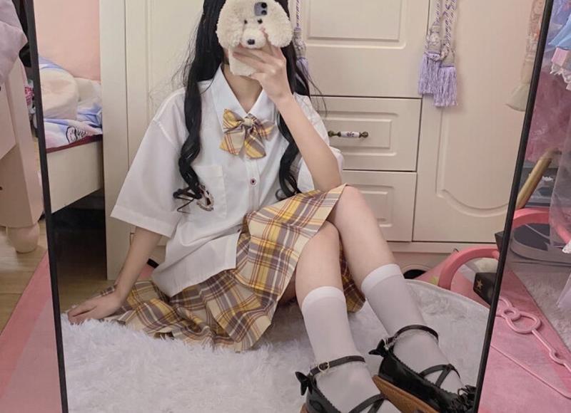 “丈夫背叛婚姻三年，在他下跪那一刻，我心如刀割，窝心地哭了”