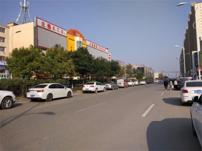 ​山西大同有个“棚户区”，这里有中国最牛的车……