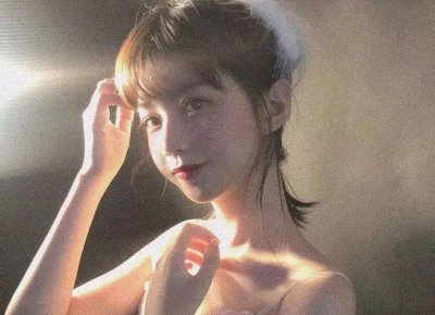 ​女生不敢看男生的原因是喜欢么？有没有其他可能