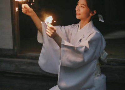​相亲是奔着结婚目的去的吗 22岁女子回村1天被安排20场相亲
