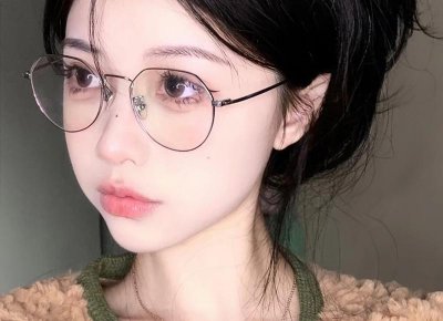 ​你爱的人不爱你，爱你的人你不爱