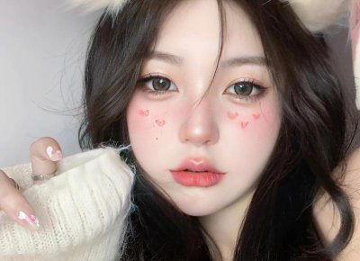 ​大龄单身女怎么追？满足她的精神需求(大龄女生怎么追求)