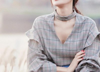 ​女生喜欢你的三个暗示，错过比掉钱还难受