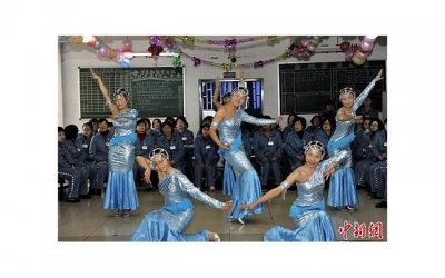​抖音宣布结婚文案男女（抖音宣布婚期的文案）