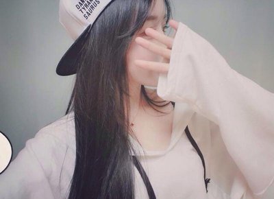 ​女朋友的胸越摸越上瘾怎么办？