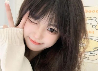 ​面部坑坑洼洼（你脸上的坑坑洼洼是怎么回事）