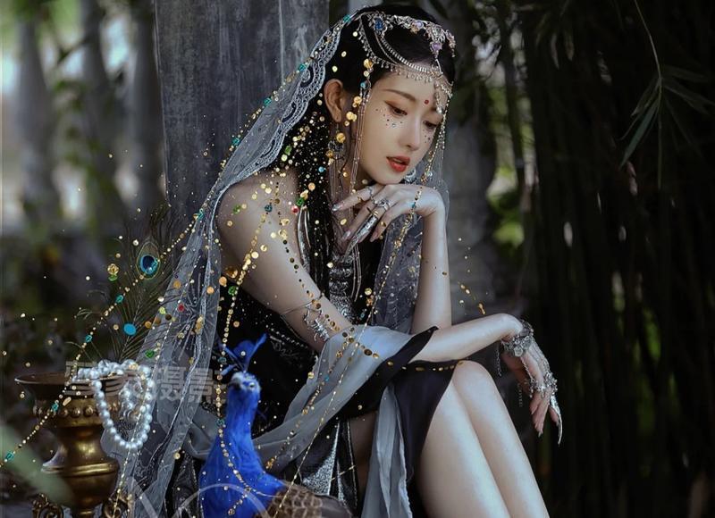 化妆品过敏怎么办脸部（脸部化妆品过敏怎么办）