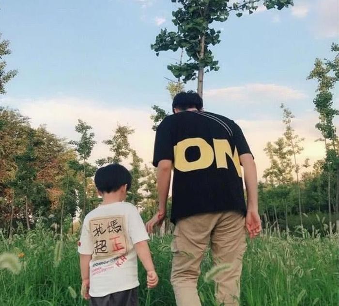 和姚笛相恋7年，却因买不起房被嫌弃，如今妻子比姚笛美10倍！