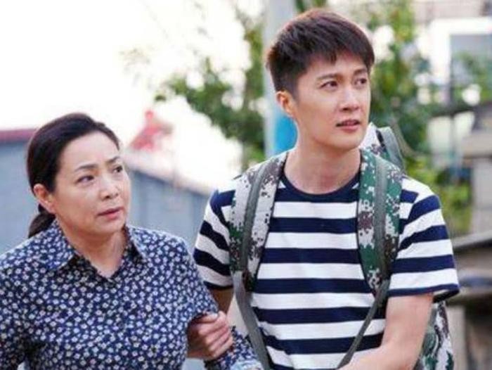 和姚笛相恋7年，却因买不起房被嫌弃，如今妻子比姚笛美10倍！