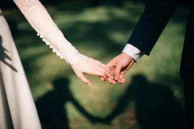 ​女方婚内出轨有了孩子怎么办（有孩子的女人婚内出轨）