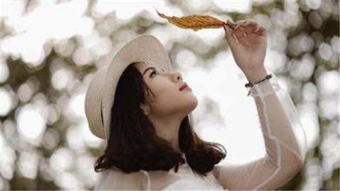 怎么和喜欢的女孩子聊天能让她有好感呢