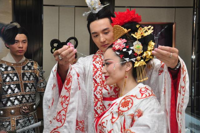 武则天四个儿子都是什么结局（武则天4个儿子均被册立太子）(2)