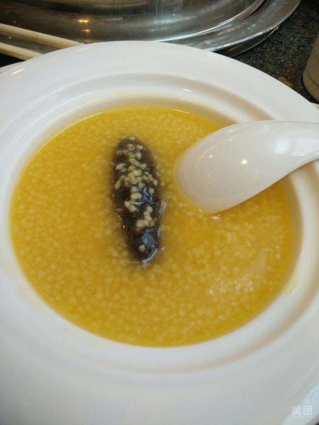 小米粥怎么做好喝简单又营养（小米粥的7种做法）(6)