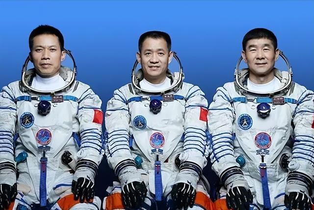 神舟十二号三名航天员简介（带您了解神舟十二号航天员）(3)