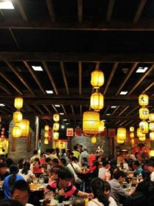 ​正餐是什么意思(飞机上热正餐是什么意思)